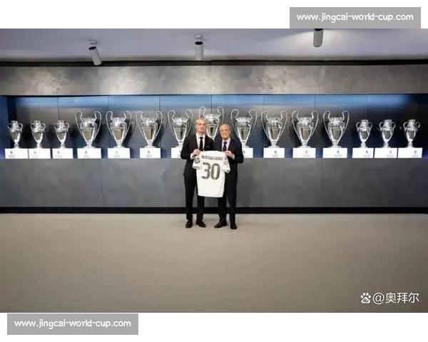 西蒙尼盛赞马斯坦托诺加盟皇马:职业生涯重大飞跃 西蒙尼盛赞马斯坦托诺加盟皇马:职业生涯重大飞跃